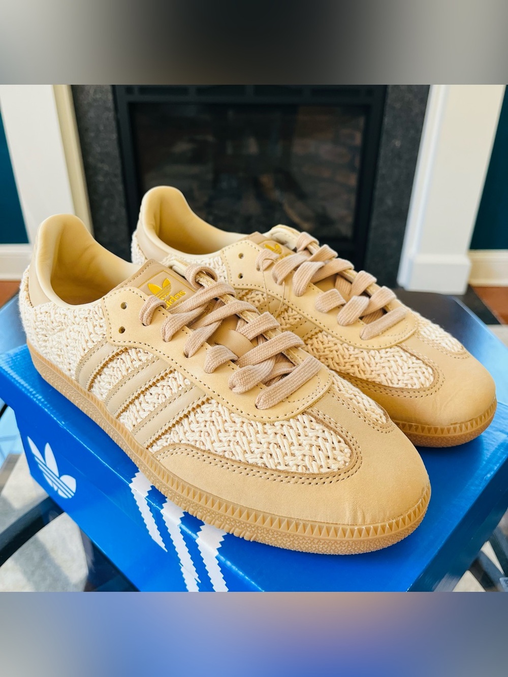 Sz 7.5 adidas Womens Samba OG Knit Pack - Sand Strata JR9446 Women’s - Picture 3 of 7